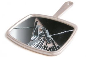broken-mirror